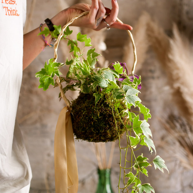 Bouquet kokedama